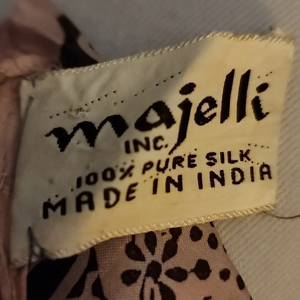 Vintage Majelli Silk Paisley‎ Scarf